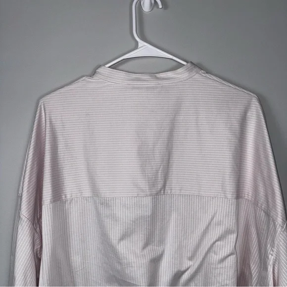 MaxMara Edmea in Jersey Pink and White Pinstripe Button Down Shirt (A1-44) - Picture 4 of 6